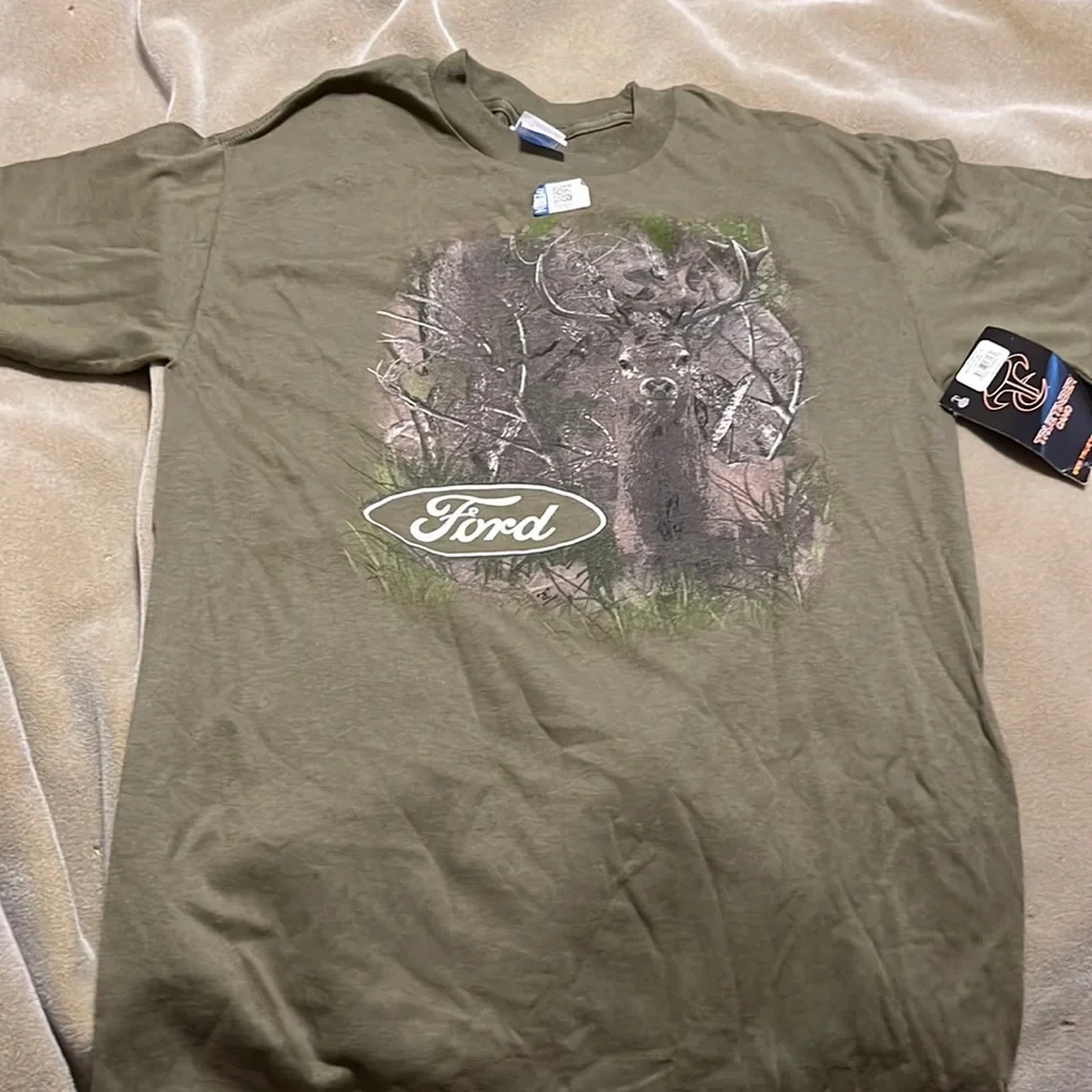 Truetimber Camo Ford Men’s Shirt Size M, New - Picture 1 of 8